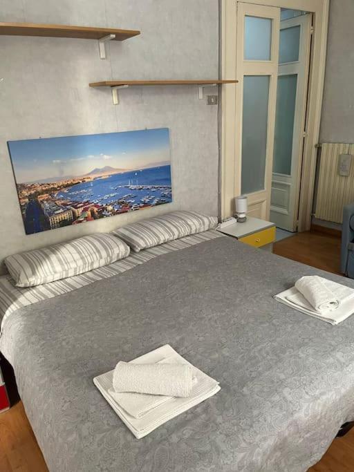 La Casa Di Pepo Apartment Napoli Bagian luar foto