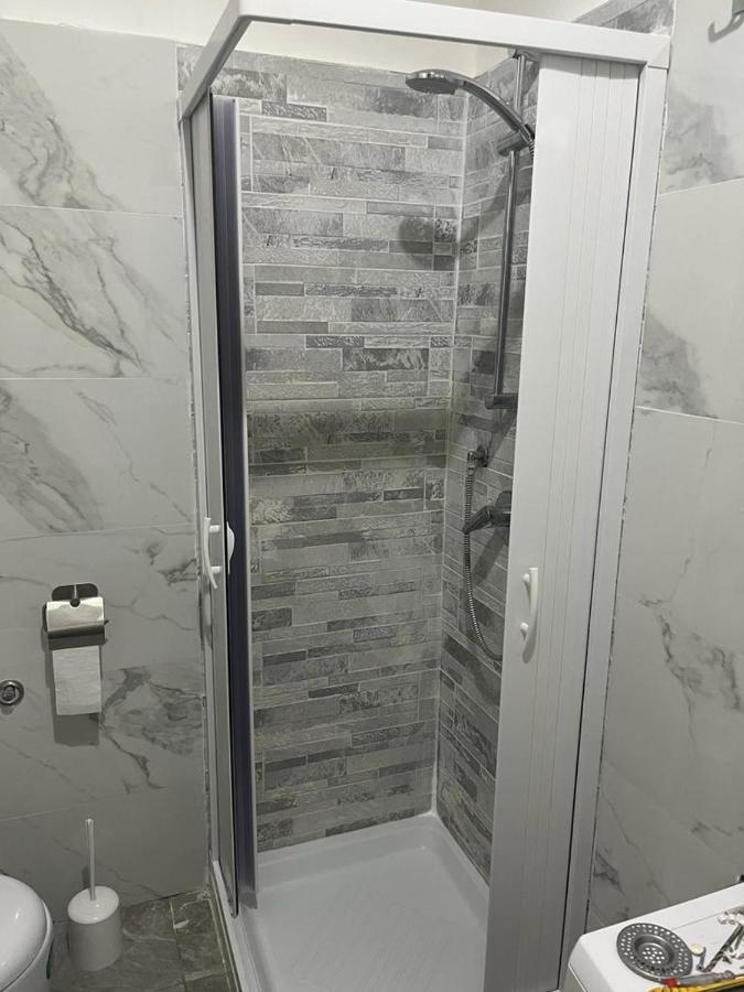 La Casa Di Pepo Apartment Napoli Bagian luar foto