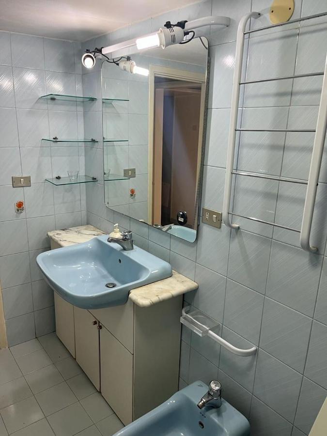 La Casa Di Pepo Apartment Napoli Bagian luar foto